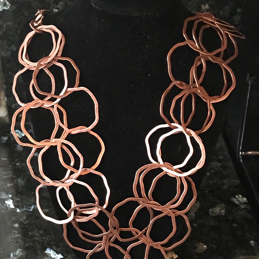 Necklace & bracelet